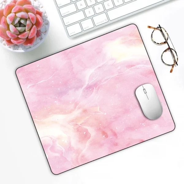 my-11134207-820l6-mpa6q9b7wzr42a.webp Random 21cm Small Gaming Mouse Pad